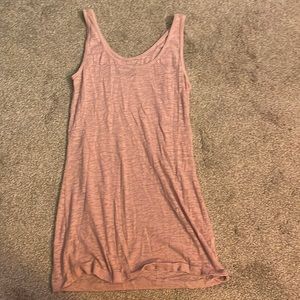 Women’s medium tanktop